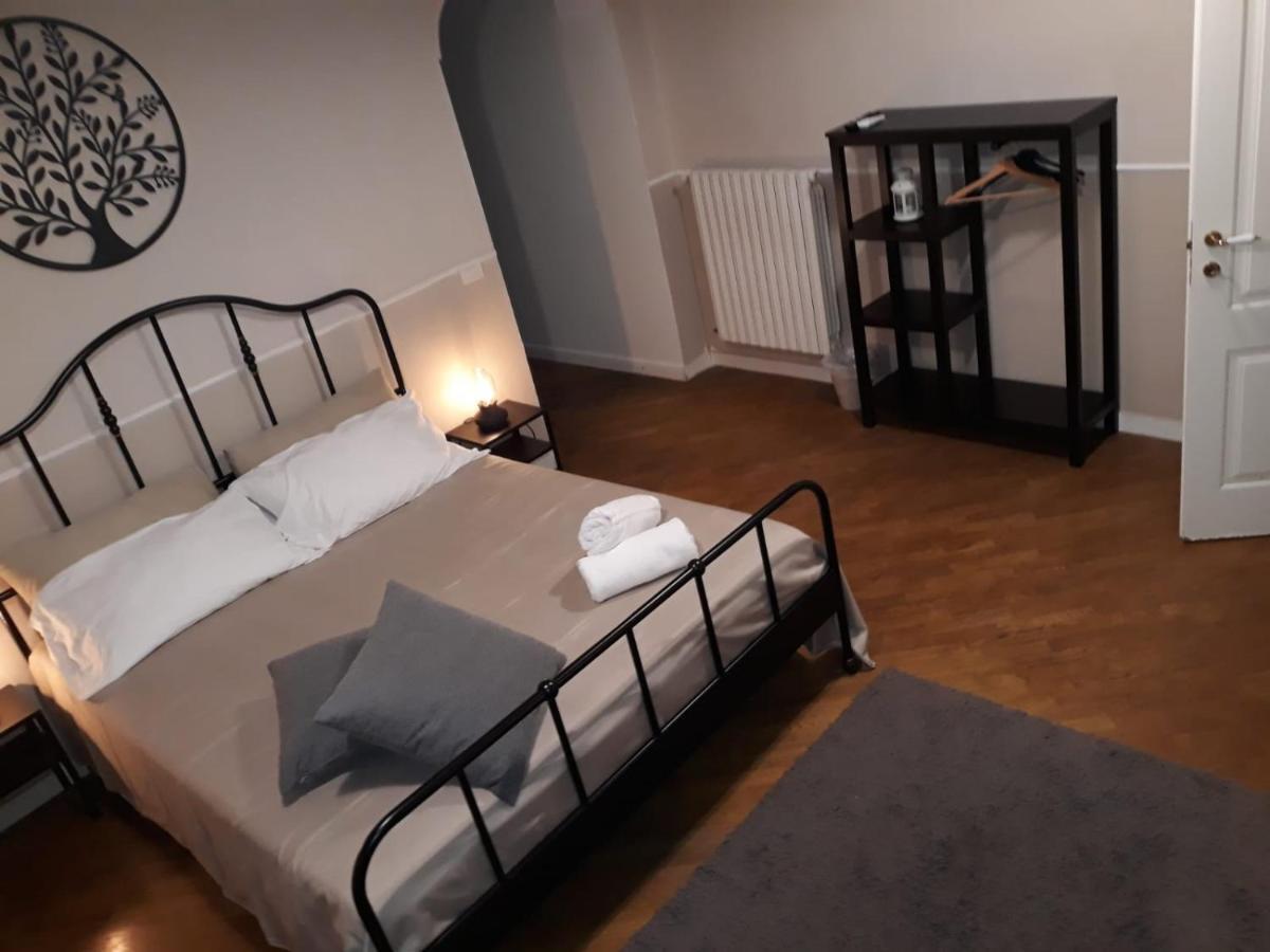 Vesuviane 'E Belle 'Mbriane B&B Napoli Ngoại thất bức ảnh